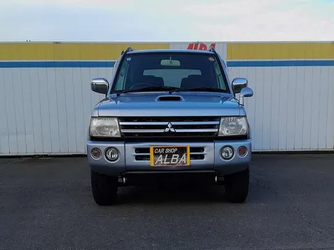 Mitsubishi Pajero Mini