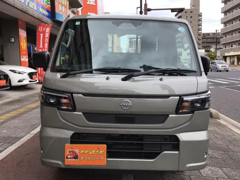 Nissan Clipper Truck