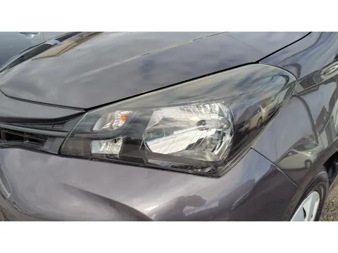 Toyota Yaris (Vitz)