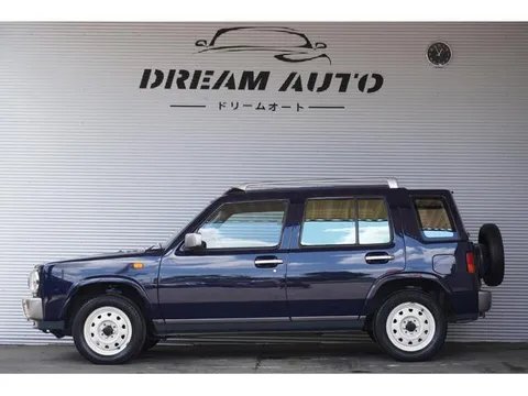 Nissan Rasheen