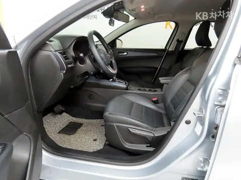 Renault XM3