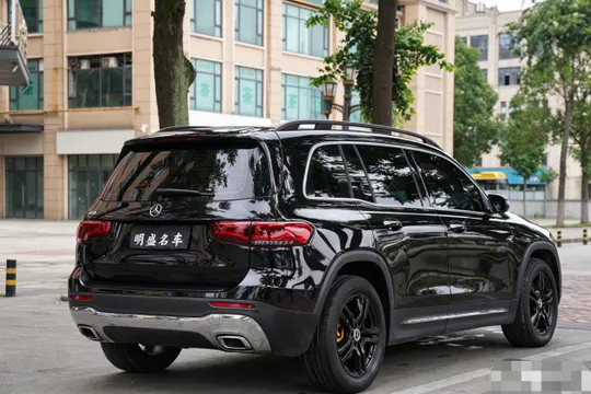 Mercedes-Benz Mercedes-Benz GLB