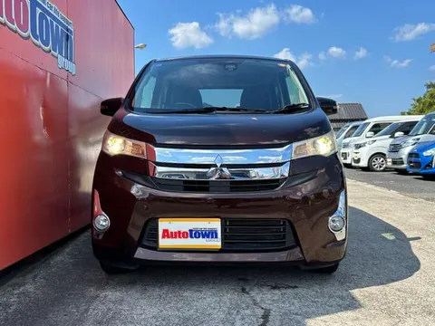 Mitsubishi eK Custom
