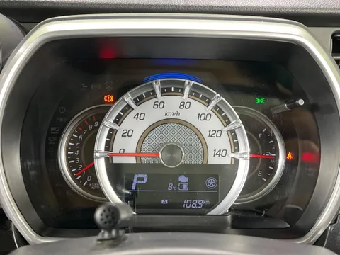 Suzuki Spacia Custom