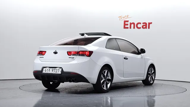 Kia Cerato (Forte)