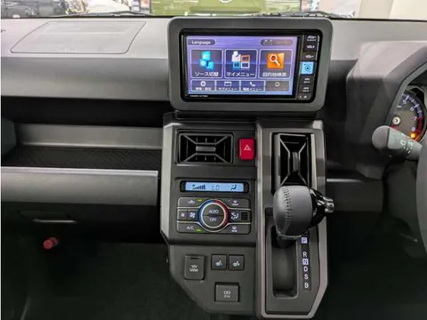 Daihatsu Taft