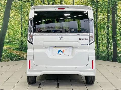 Suzuki Spacia Custom