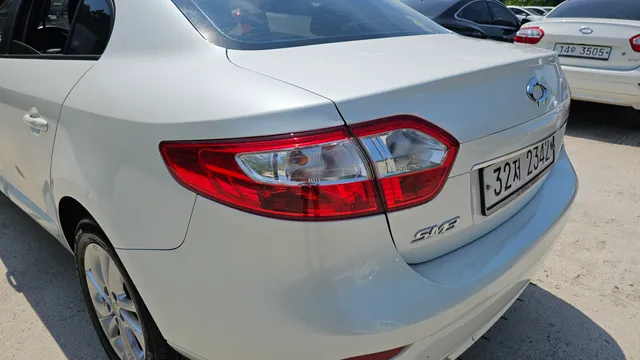 Renault SM3
