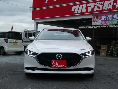 Mazda MAZDA3 Sedan