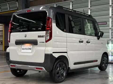 Suzuki Spacia Gear