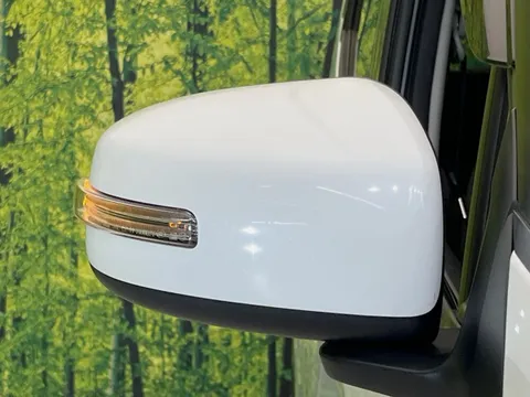 Mitsubishi eK X