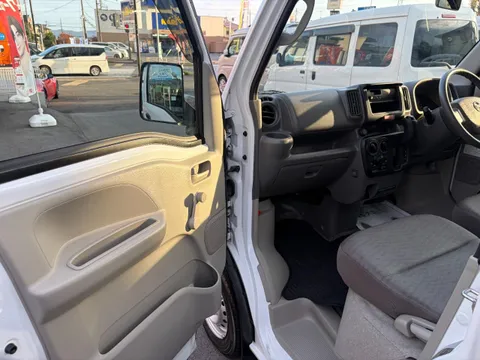 Nissan Clipper