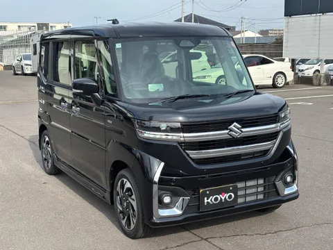 Suzuki Spacia Custom