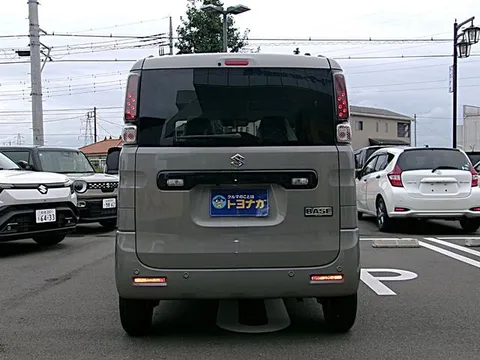 Suzuki Spacia Base