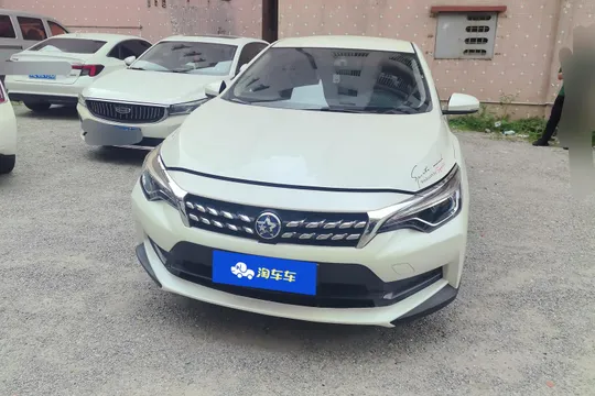Venucia D60