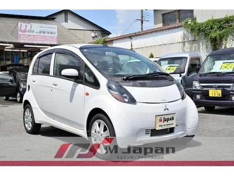 Mitsubishi I