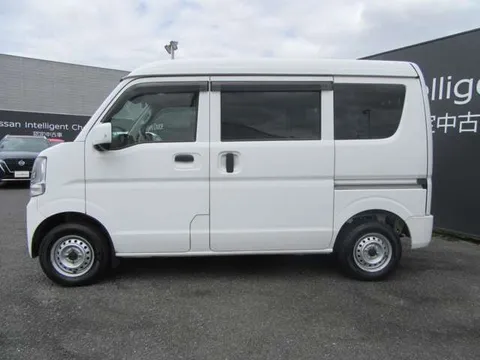 Nissan Clipper