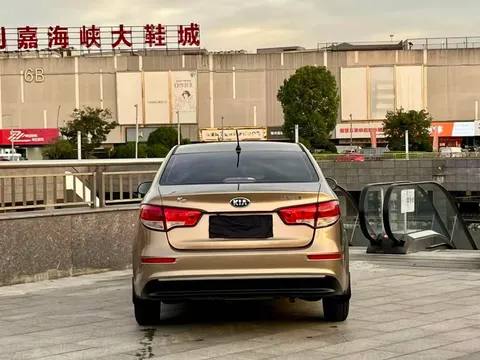 Kia K2