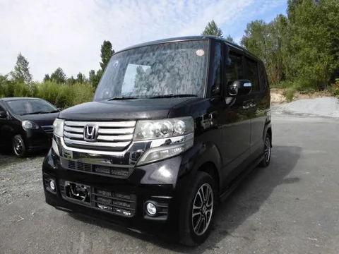 Honda N-BOX Plus