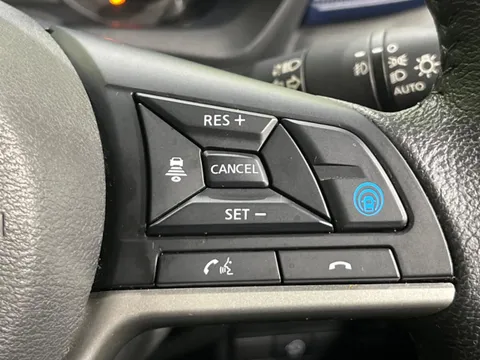 Mitsubishi eK X