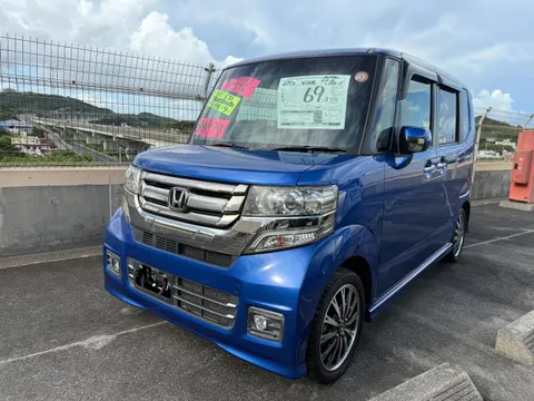 Honda N-BOX Custom