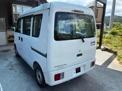 Mitsubishi Minicab Van