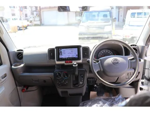 Nissan Clipper