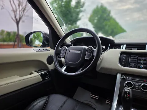 Land Rover