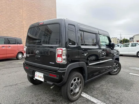 Mazda Flair Crossover