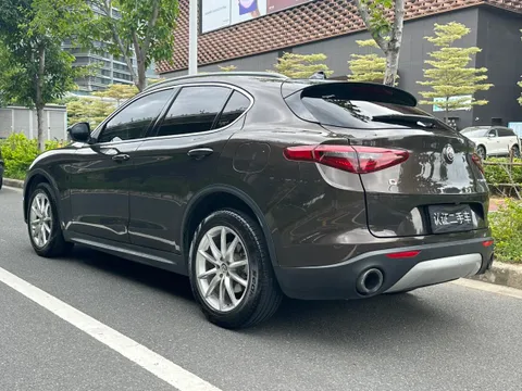 Alfa Romeo Stelvio
