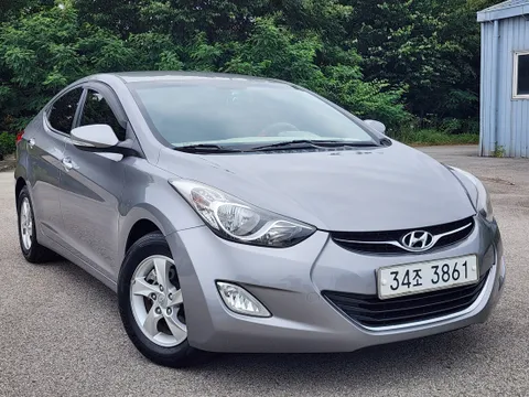 Hyundai Elantra (Avante)