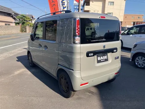 Suzuki Spacia Base