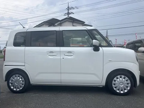 Suzuki Wagon R Smile