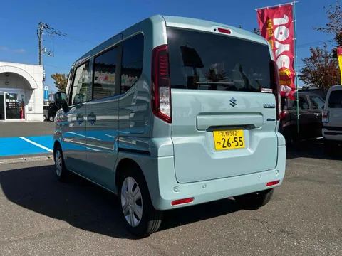 Suzuki Spacia