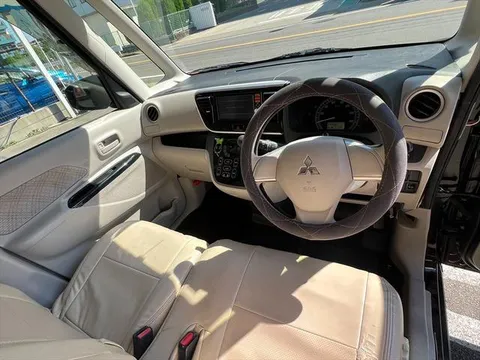 Mitsubishi eK Space