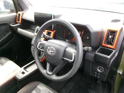 Daihatsu Taft