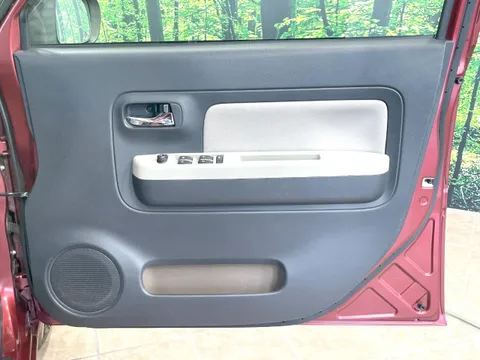 Daihatsu Mira Tocot