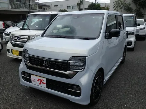Honda N-WGN Custom