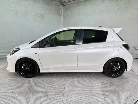 Toyota Yaris (Vitz)