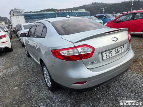Renault SM3