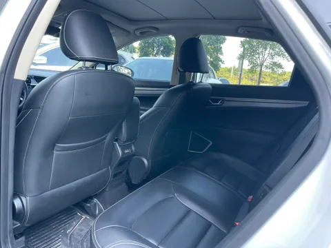 Geely Emgrand GS