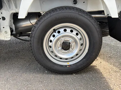 Mazda Scrum Truck