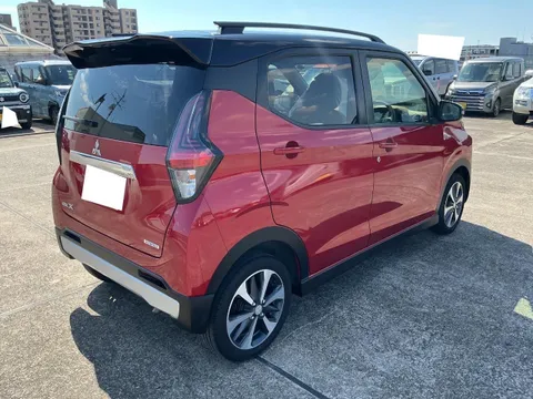 Mitsubishi eK X