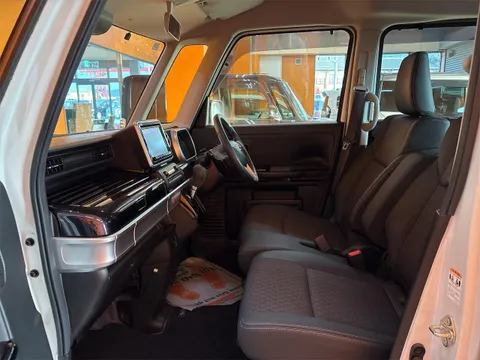 Suzuki Spacia Custom