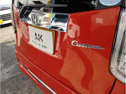Honda N-WGN Custom