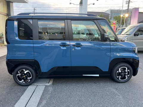 Mitsubishi Delica Mini