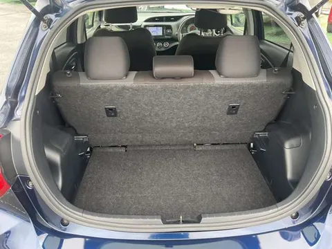 Toyota Yaris (Vitz)