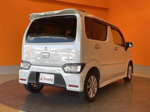 Suzuki Wagon R Stingray