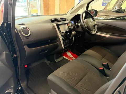 Mitsubishi eK Custom