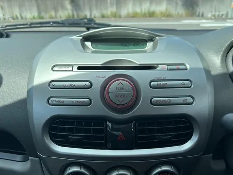 Mitsubishi I